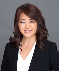  Sandy Lau REALTOR