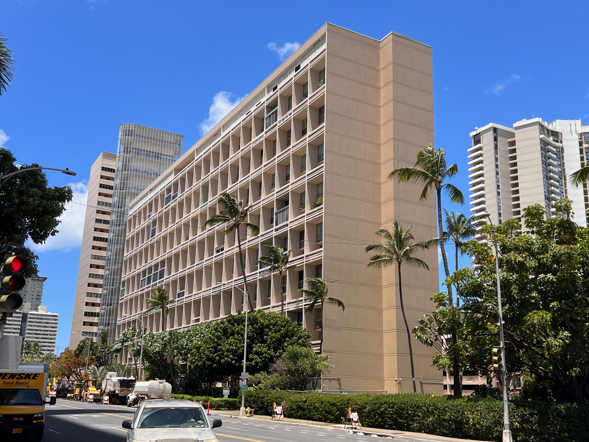 Ala Wai Plaza