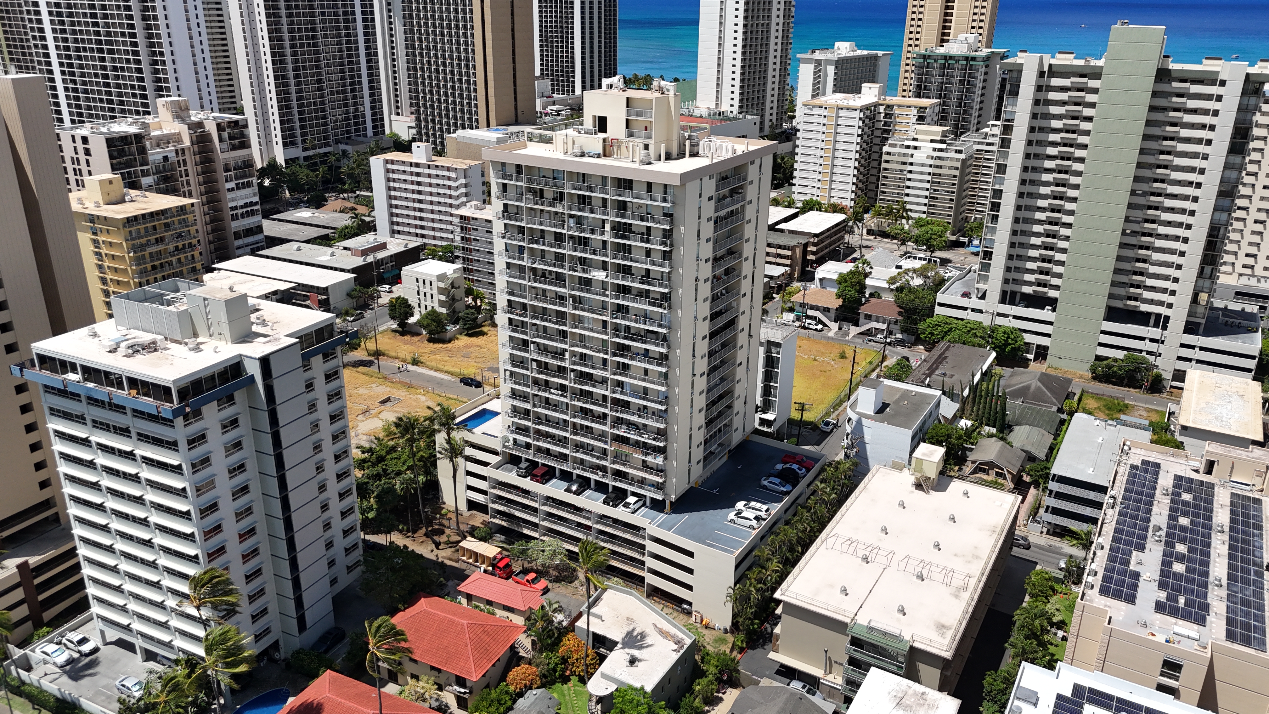 Waikiki Lanais
