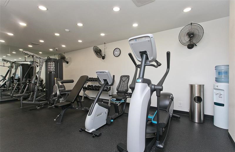 1717 Ala Wai Fitness Center