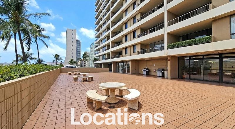 2121 Ala Wai BBQ and Rec Area