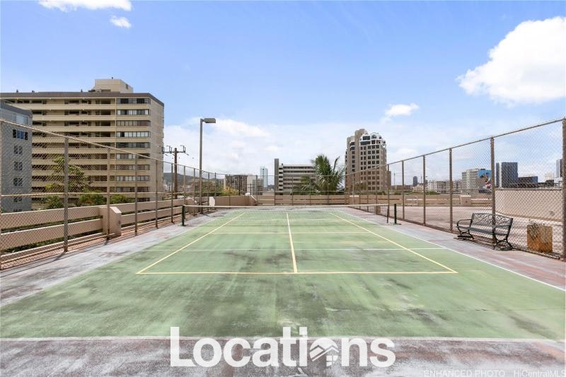 Admiral Thomas: Tennis Courts