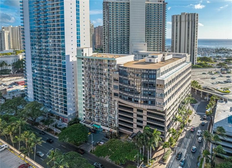 Ala moana Tower Building View 1