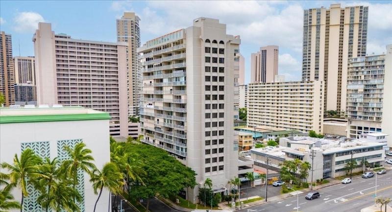 Atkinson Plaza Building View 2