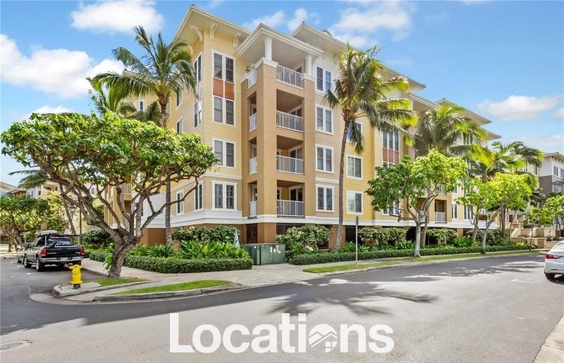 Colony At the Peninsula Typical Building