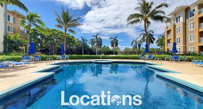 Colony At the Peninsula Pool area View 2