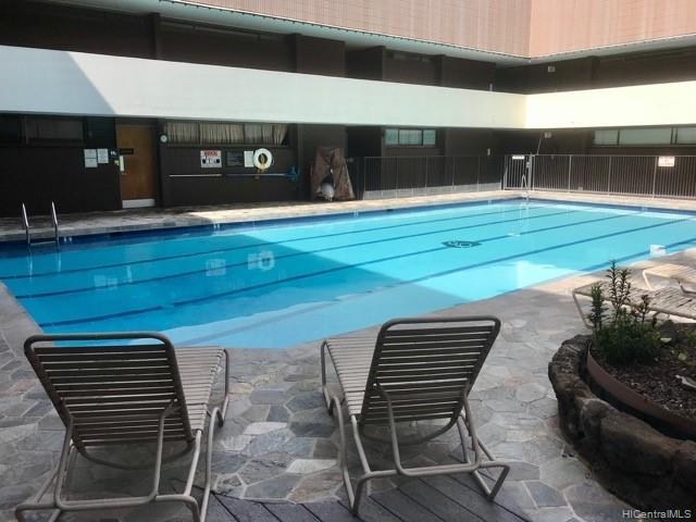 Executive Center: Pool