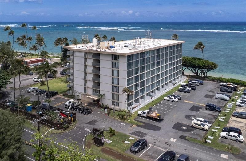 Hanohano Hale: View 2