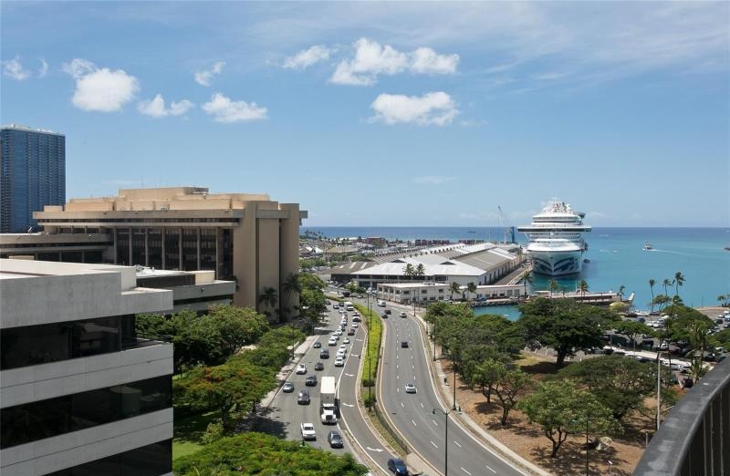 Harbor Square: View Looking at Harbor