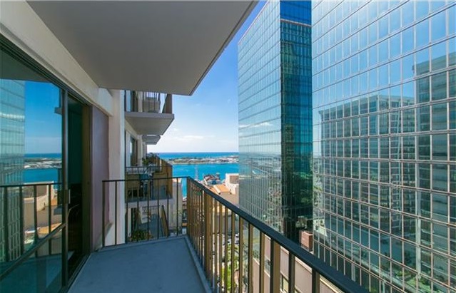 Harbor Square: View 2