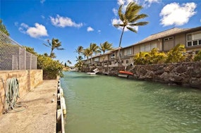 233 Kawaihae St, Honolulu, Hi, 96825