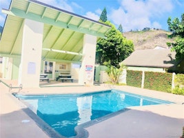 521 Pepeekeo St, Honolulu, Hi, 96825