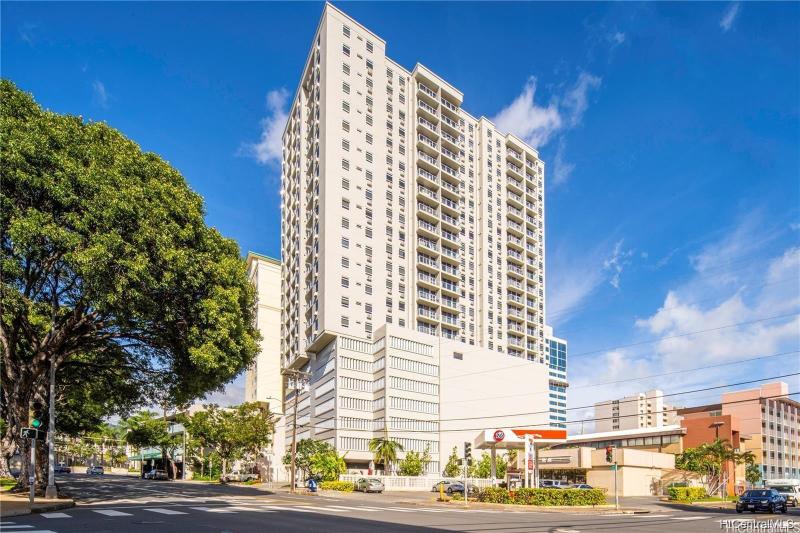 Holomua: Building from street Level