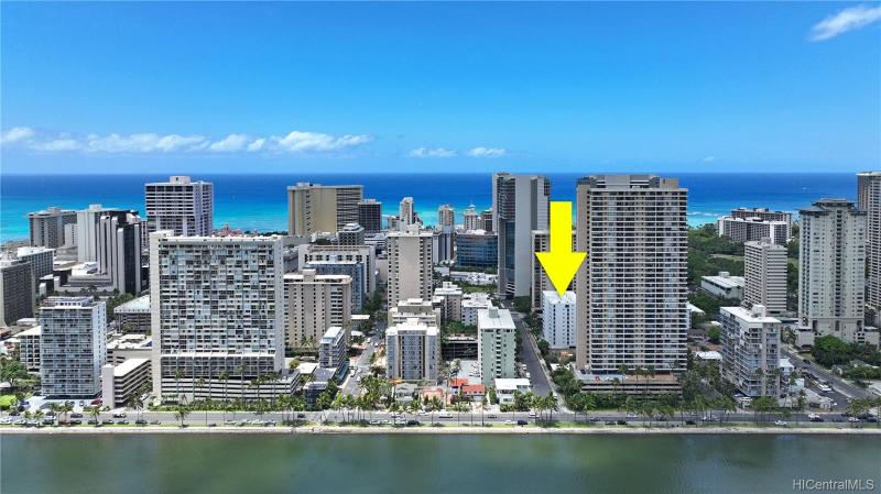 Kaiolu Sunrise condo location in Waikiki