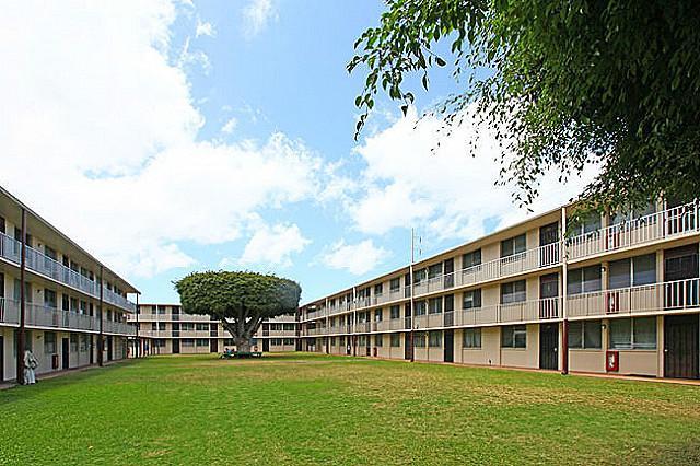Bishop Gardens in Kalihi