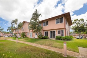 Kulalani Village
