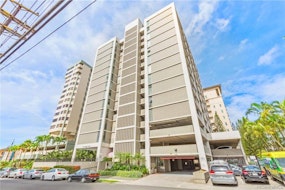 1226 Alexander St, Honolulu, Hi, 96826