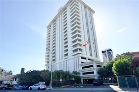 796 Isenberg St, Honolulu, Hi, 96826