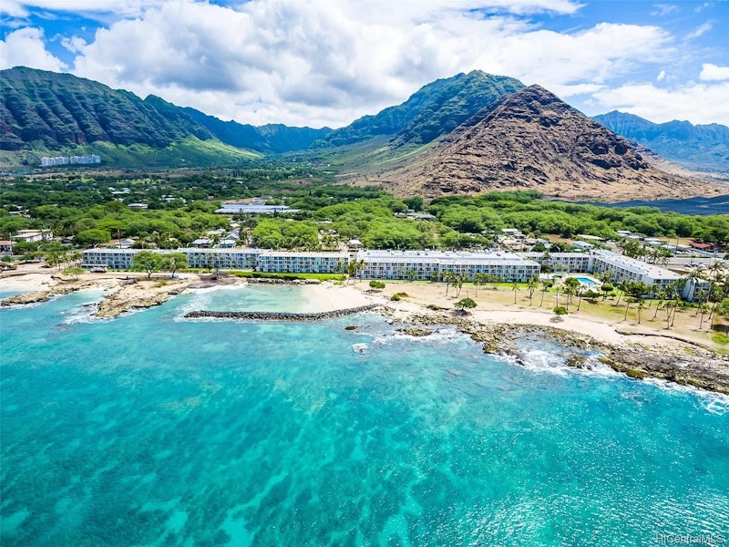 Makaha Surfside: View from above