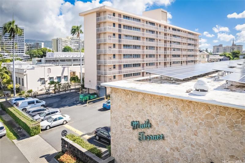 Maile Terrace in Makiki