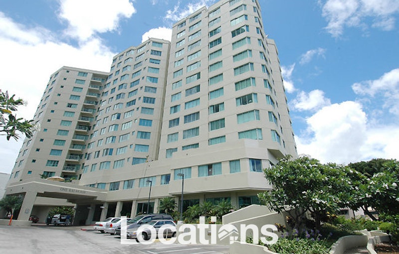 One Kalakaua Senior Living