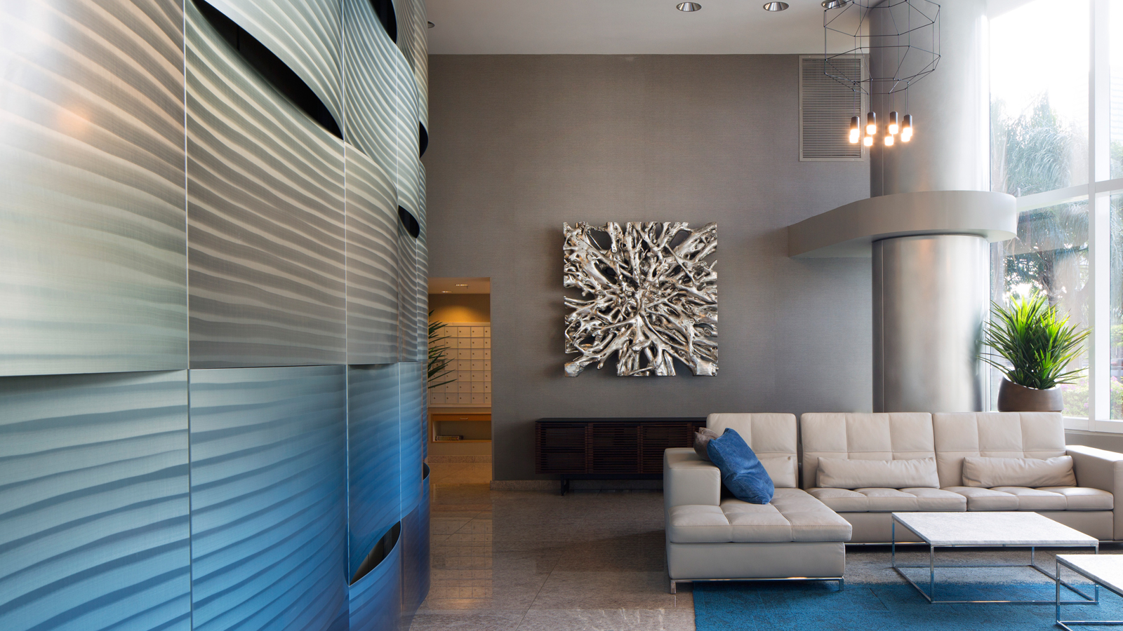 Moana Pacific - Lobby renovated looks like ocean waves