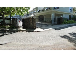 1629 Waikahalulu Ln, Honolulu, Hi, 96817