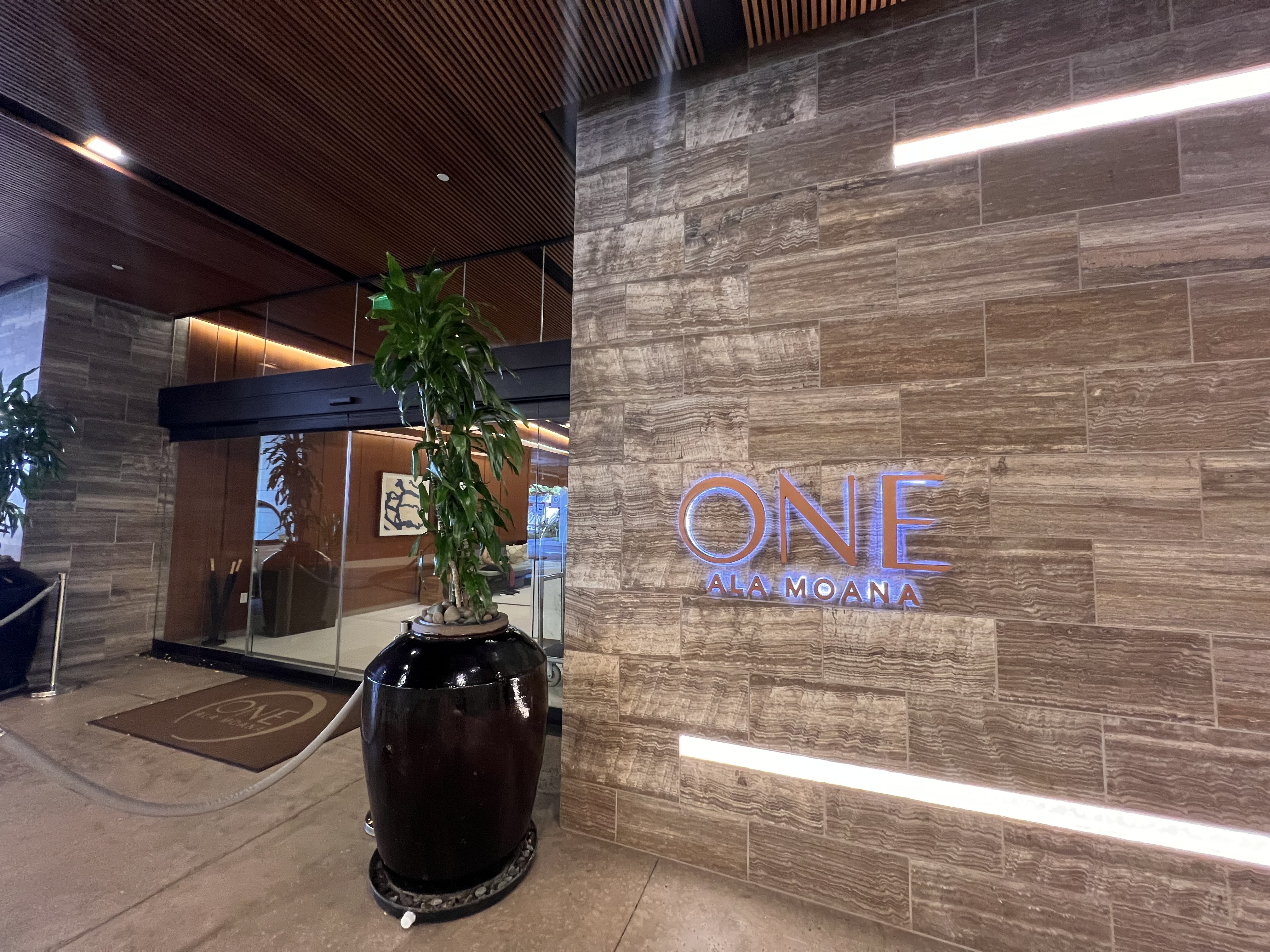 One Moana - Entrance