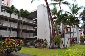 909 Kaheka St, Honolulu, Hi, 96814