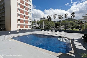 Punahala Apts