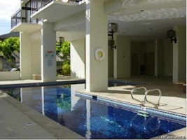 1560 Thurston Ave, Honolulu, Hi, 96822