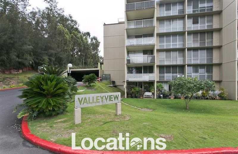 Valleyview Melemanu Building Entrance View 2