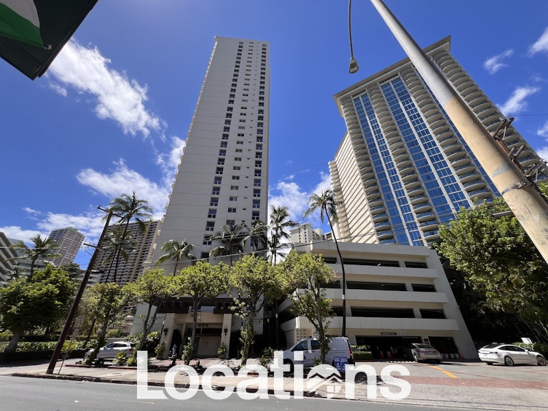 Waipuna - Parking Garage