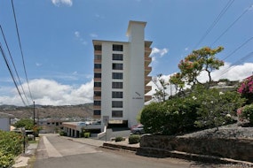 Hi-Sierra Apts