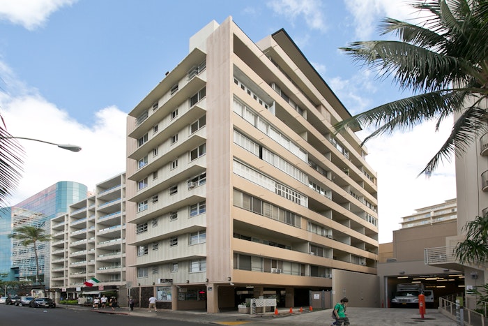 Niihau Apt Hotel Waikiki