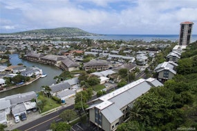 380/F Kawaihae St, Honolulu, Hi, 96825