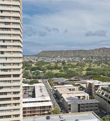 Upcoming 2 of bedrooms 2 of bathrooms Open house in Metro Honolulu on 6/4 @ 2:00PM-5:00PM listed at $565,000