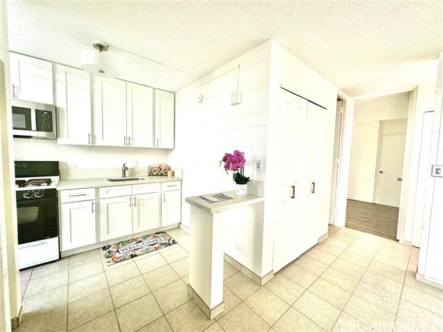 751 Kinau Street, DH22, Honolulu, HI 96813