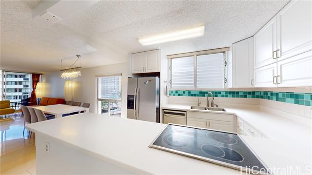 469 Ena Road, 1001, Honolulu, HI 96815