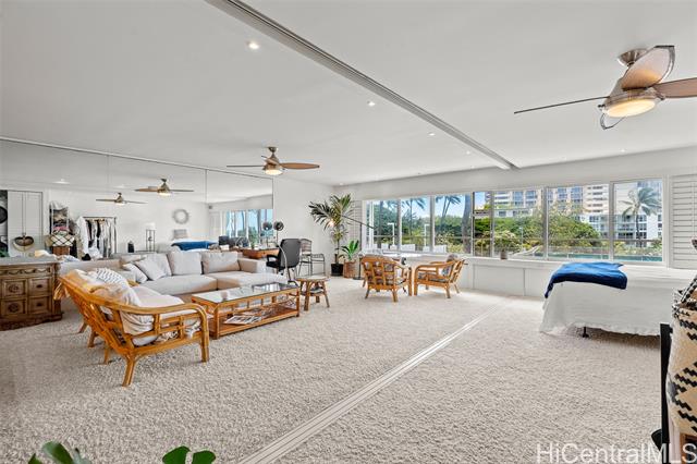 2895 Kalakaua Avenue, 309, Honolulu, HI 96815