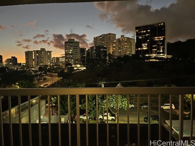 1114 Wilder Avenue, 807, Honolulu, HI 96822