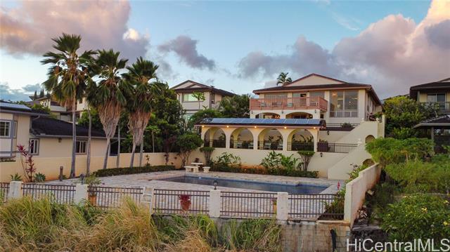 98-628 Kuini Street, Aiea, HI 96701