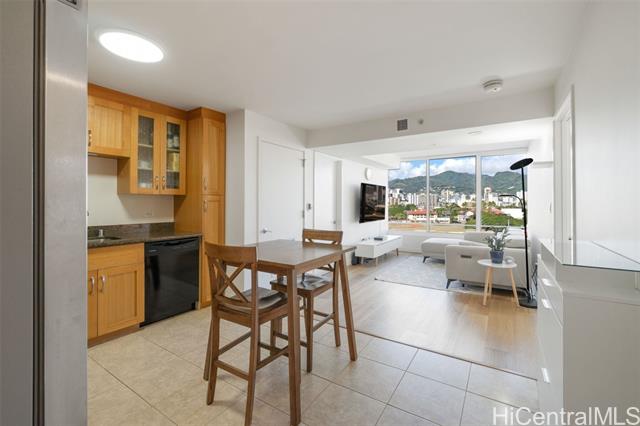 1009 Kapiolani Boulevard, 902, Honolulu, HI 96814