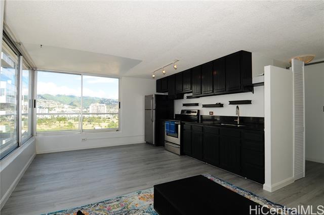 2421 Tusitala Street, 1402, Honolulu, HI 96815