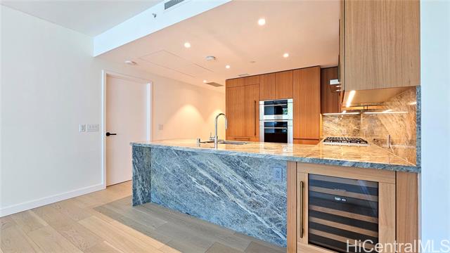 1100 Ala Moana Boulevard, 602, Honolulu, HI 96814