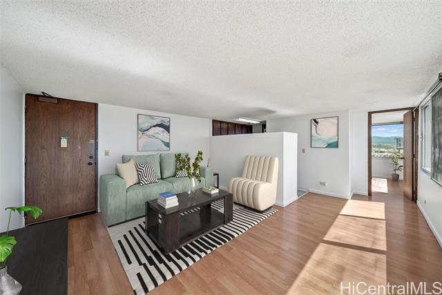 98-288 Kaonohi Street, 2403, Aiea, HI 96701