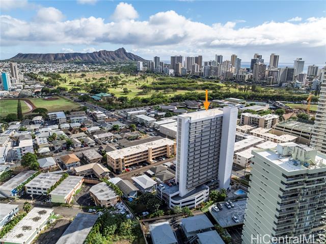 2542 Date Street, 203, Honolulu, HI 96826