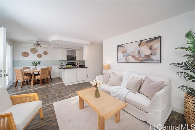 94-215 Paioa Place, H102, Waipahu, HI 96797