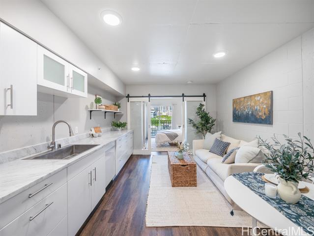 803 Waimanu Street, 401, Honolulu, HI 96813