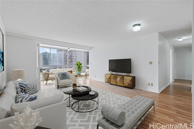 1624 Kanunu Street, 801, Honolulu, HI 96814